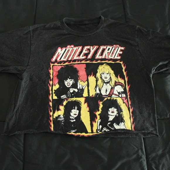 Motley Crue Shout at the Devil Crop Top - Picture 1 of 3